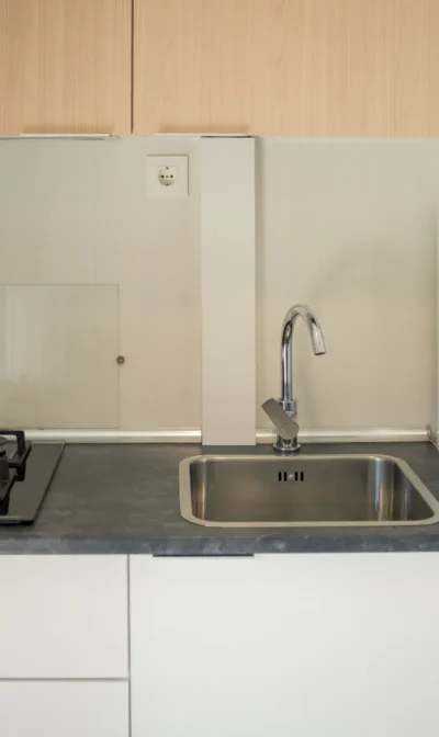 Cocina moderna con estufa